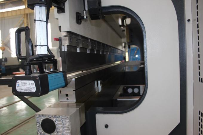 Zindywidualizowane urządzenie do cięcia blach, 0.3mm 3200 X 200 Ton CNC Press Brake